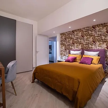 Elegante E Moderno A 100 M Dal Duomo LʼAquila