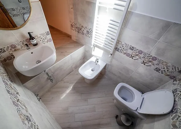 Elegante E Moderno A 100 M Dal Duomo * LʼAquila