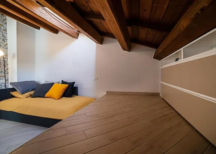 Elegante E Moderno A 100 M Dal Duomo