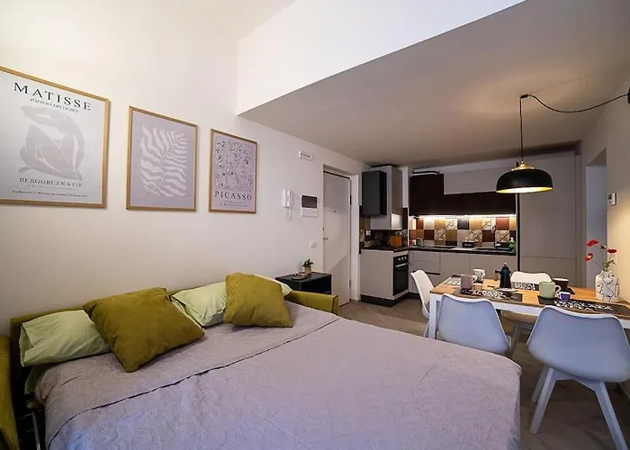 Elegante E Moderno A 100 M Dal Duomo