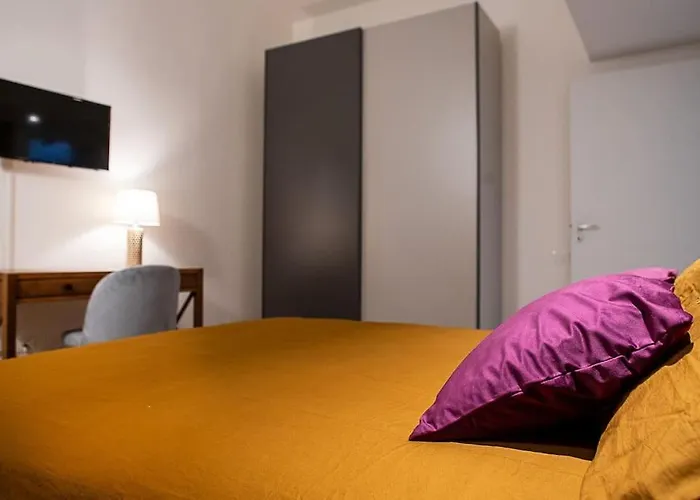 Elegante E Moderno A 100 M Dal Duomo * LʼAquila